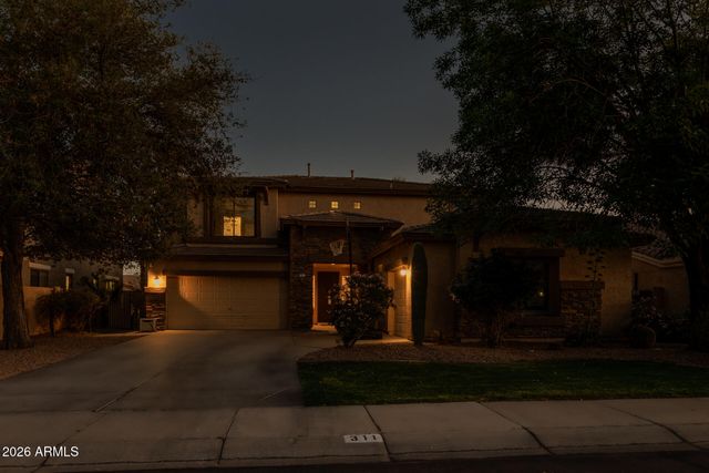 311 W BLUE LAGOON Drive, Casa Grande, AZ 85122