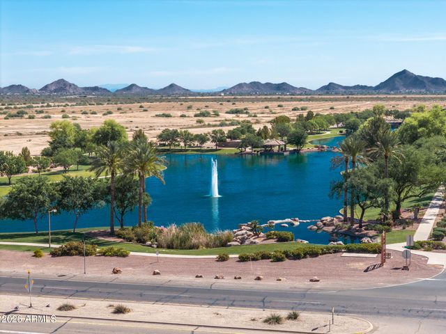 311 W BLUE LAGOON Drive, Casa Grande, AZ 85122