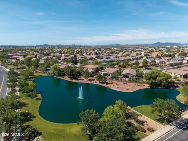 311 W BLUE LAGOON Drive, Casa Grande, AZ 85122