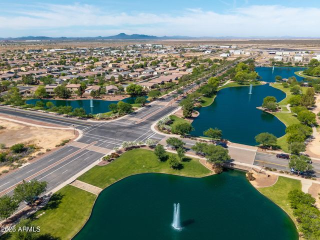 311 W BLUE LAGOON Drive, Casa Grande, AZ 85122