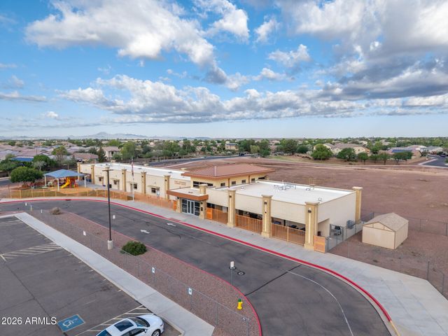 311 W BLUE LAGOON Drive, Casa Grande, AZ 85122