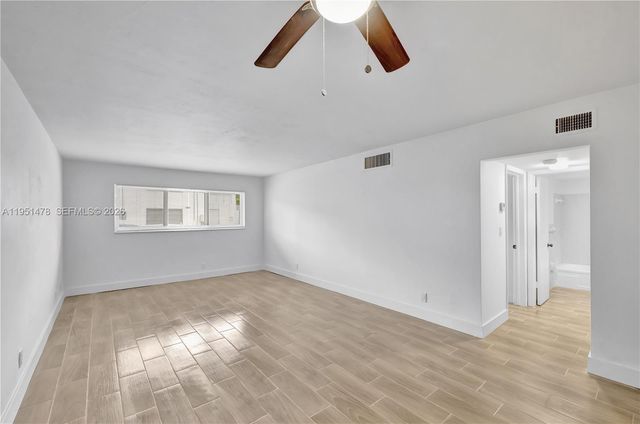 1939 Jefferson St 302, Hollywood, FL 33020