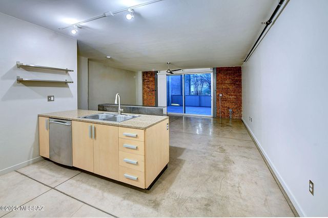 1001 E 17th St Apt 109, Tucson, AZ 85719