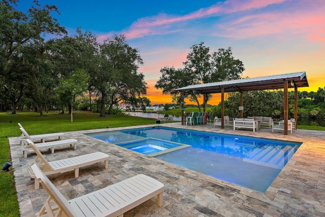 12955 SW Kanner Highway, Indiantown, FL 34956