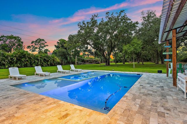 12955 SW Kanner Highway, Indiantown, FL 34956