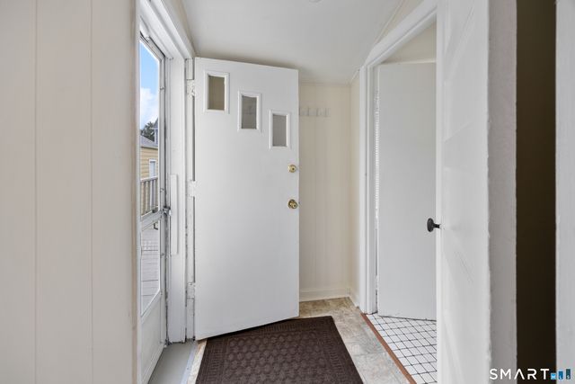 96 Hawthorne Avenue, Hamden, CT 06517