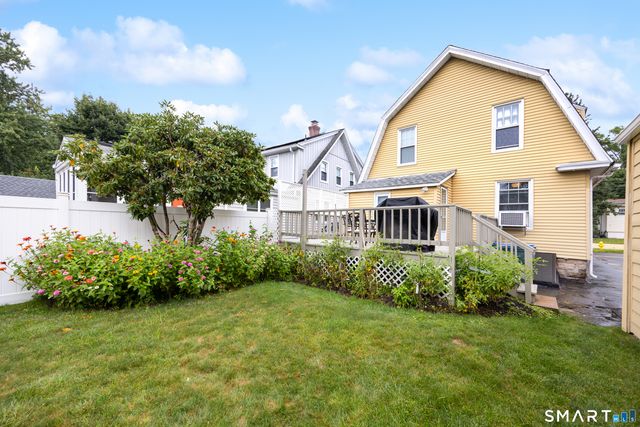 96 Hawthorne Avenue, Hamden, CT 06517