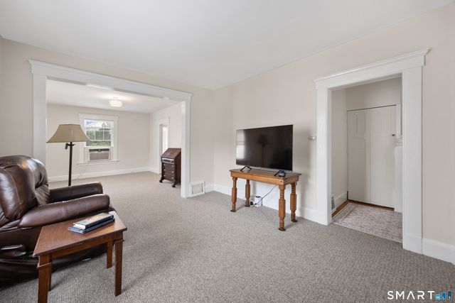 96 Hawthorne Avenue, Hamden, CT 06517