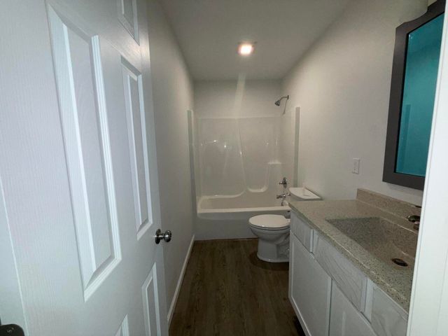414 Belvoir Road, Kingsford Heights, IN 46346