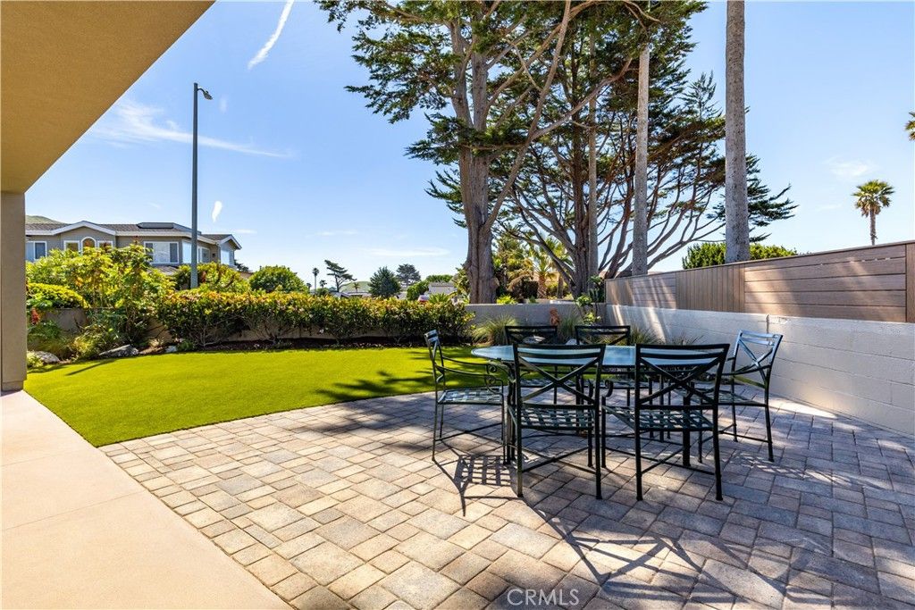 Image 10 of property listing at 3092 Studio, Cayucos, CA 93430