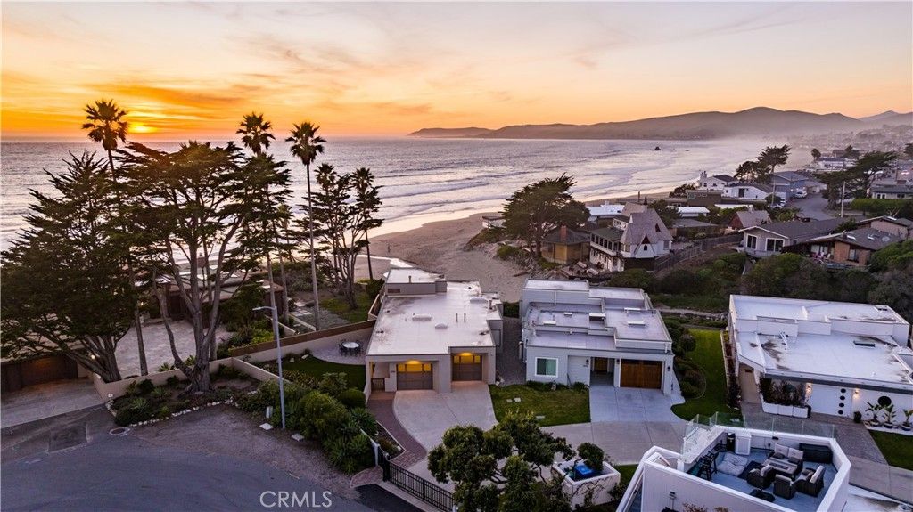 Image 2 of property listing at 3092 Studio, Cayucos, CA 93430