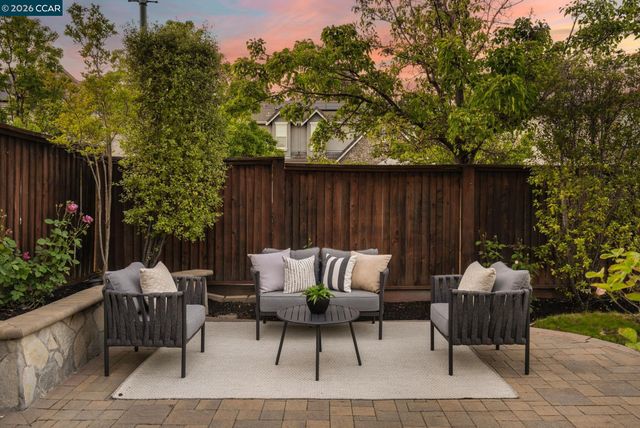 157 Nanterre Street, Danville, CA 94506