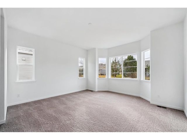 3813 Emerald Shore Cir, Loveland, CO 80538