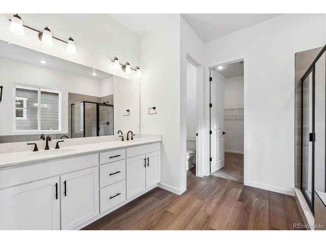 3813 Emerald Shore Cir, Loveland, CO 80538