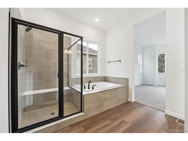 3813 Emerald Shore Cir, Loveland, CO 80538