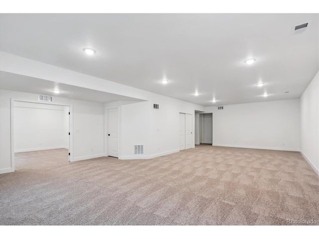 3813 Emerald Shore Cir, Loveland, CO 80538