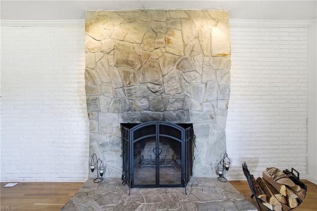 110 Patton PL, Chesapeake, VA 23320