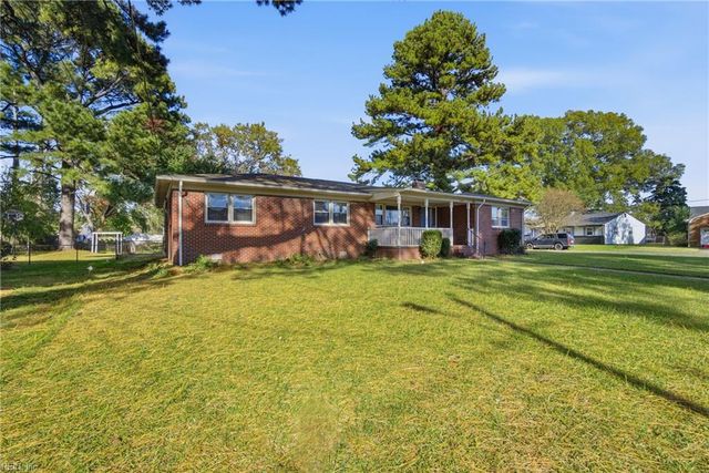 110 Patton PL, Chesapeake, VA 23320