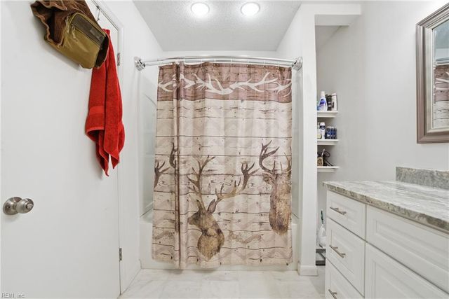 110 Patton PL, Chesapeake, VA 23320