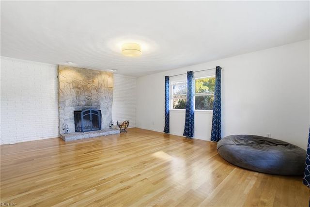 110 Patton PL, Chesapeake, VA 23320