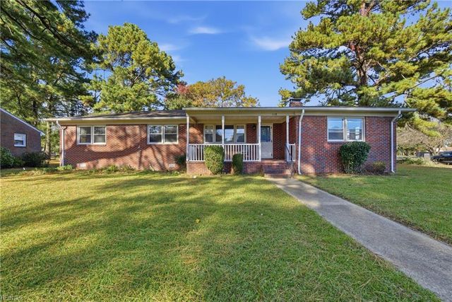 110 Patton PL, Chesapeake, VA 23320