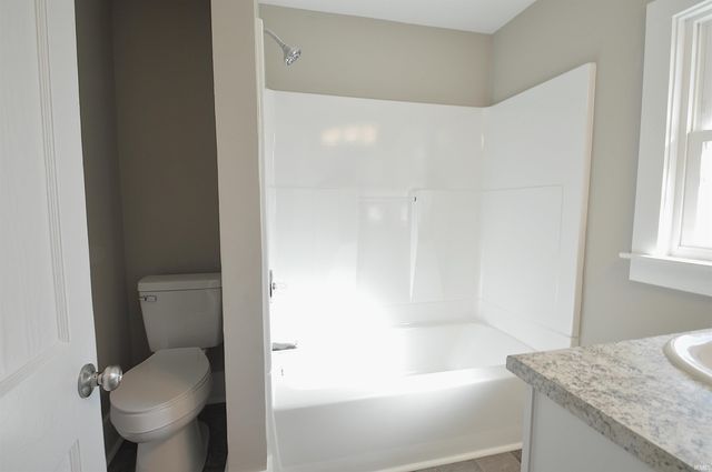 614 Kenwood Avenue, Fort Wayne, IN 46805