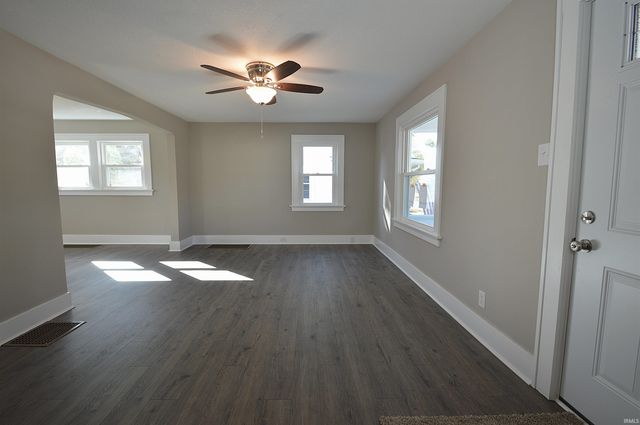 614 Kenwood Avenue, Fort Wayne, IN 46805