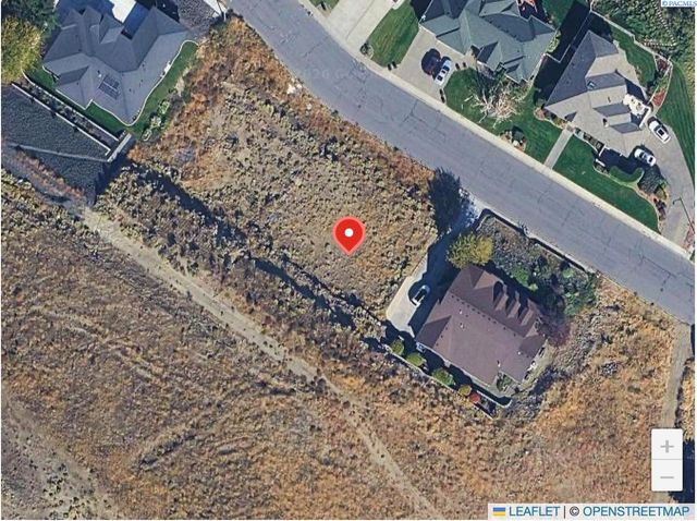 313 Rockwood Dr., Richland, WA 99352