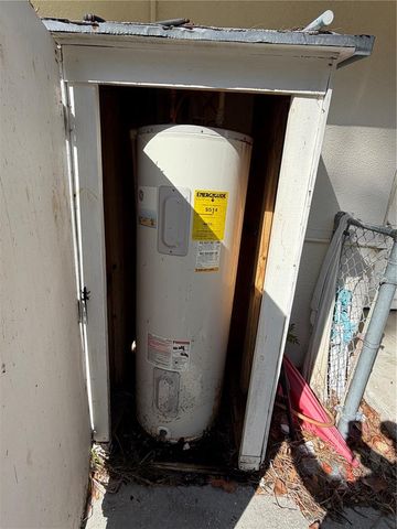 1062 40TH STREET, Sarasota, FL 34234