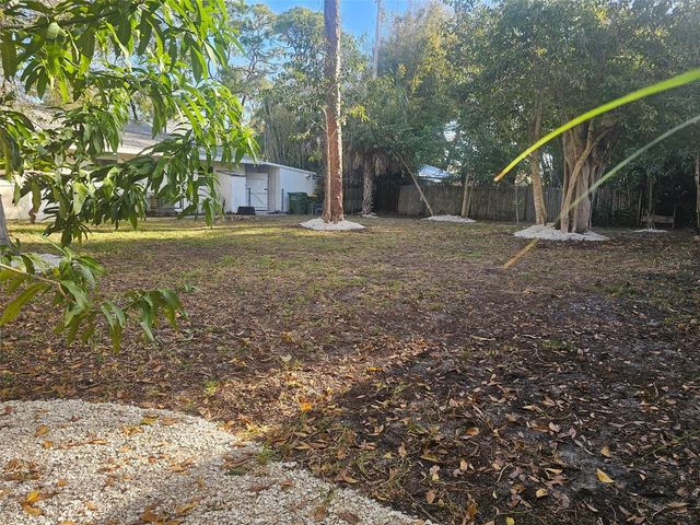 1062 40TH STREET, Sarasota, FL 34234