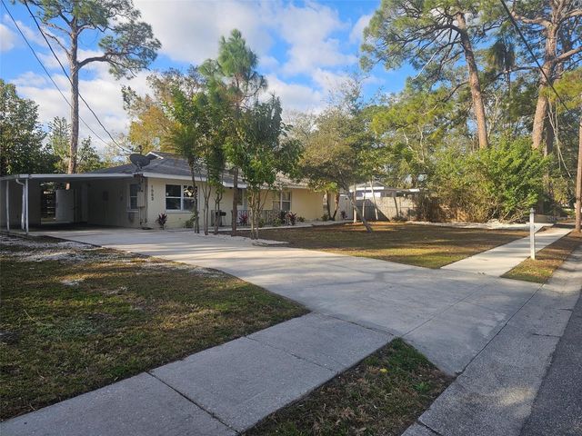 1062 40TH STREET, Sarasota, FL 34234