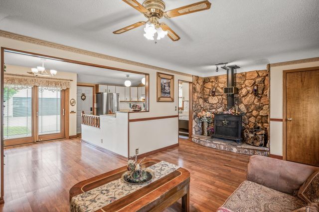 2233 Fremont Avenue E, Saint Paul, MN 55119