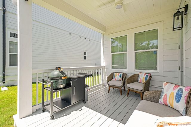 77 Seaboard Lane, Santa Rosa Beach, FL 32459