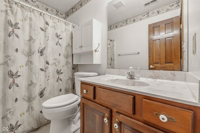 959 Harvest Ridge Drive, Avon, IN 46123