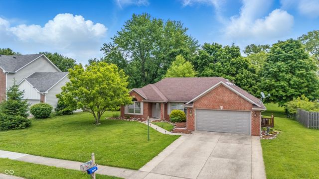 959 Harvest Ridge Drive, Avon, IN 46123