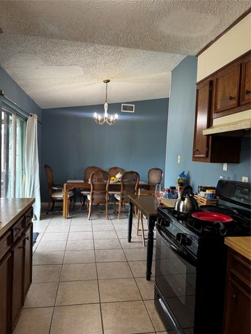 2416 Morris Drive, Corsicana, TX 75110