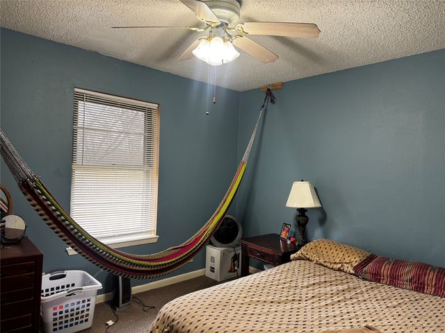 2416 Morris Drive, Corsicana, TX 75110