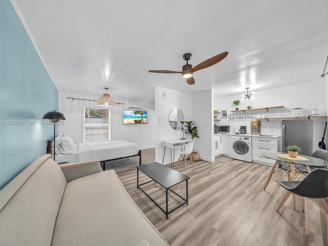 1109 NE 16th Terrace, Fort Lauderdale, FL 33304