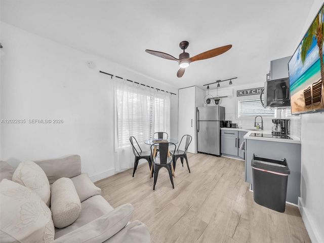 1109 NE 16th Terrace, Fort Lauderdale, FL 33304