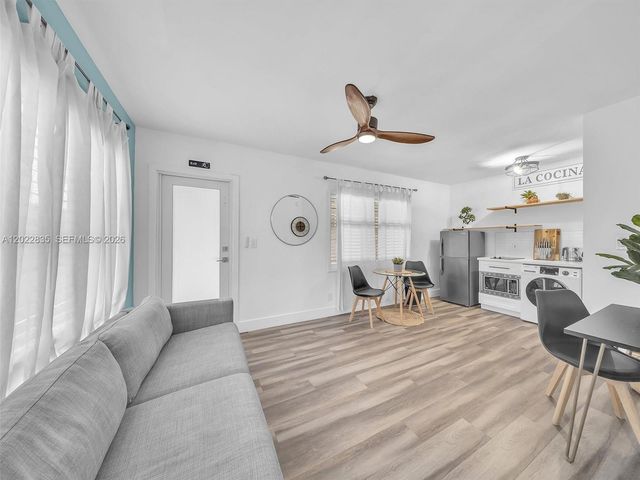 1109 NE 16th Terrace, Fort Lauderdale, FL 33304