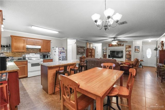 1901 W Roosevelt W Street, Weslaco, TX 78599