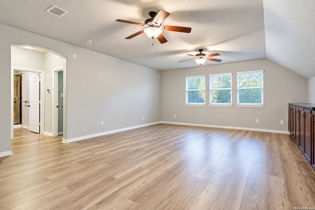 2143 Silent Fox, San Antonio, TX 78260