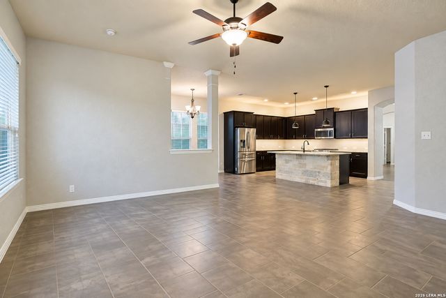 2143 Silent Fox, San Antonio, TX 78260