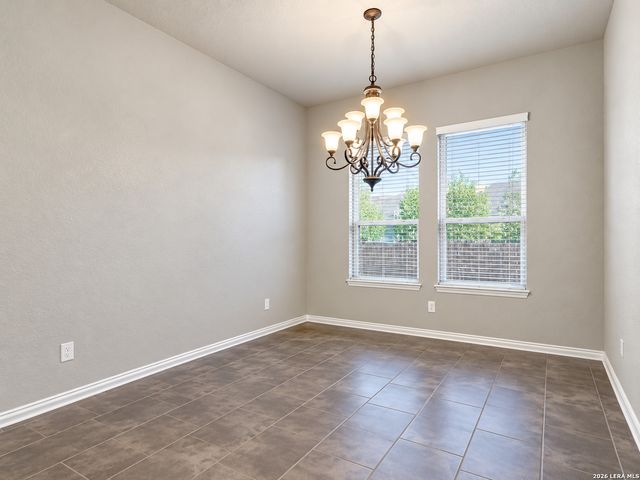 2143 Silent Fox, San Antonio, TX 78260