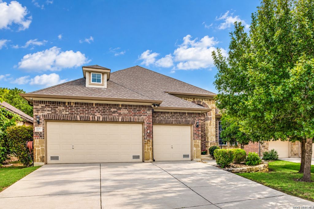 2143 Silent Fox, San Antonio, TX 78260