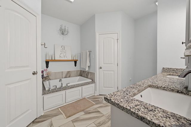32804 Faulkner Dr, Denham Springs, LA 70706