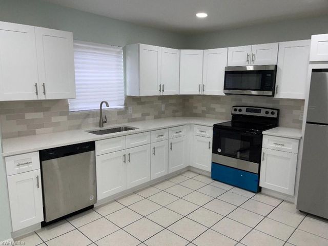 9044 Tangelo BLVD, Fort Myers, FL 33967