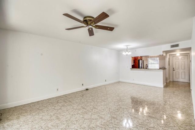 9200 SW 3rd Street 109, Boca Raton, FL 33428