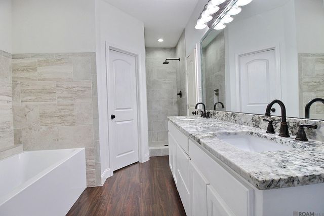 23531 Southpoint Dr, Denham Springs, LA 70726
