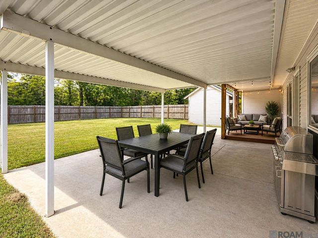 23531 Southpoint Dr, Denham Springs, LA 70726